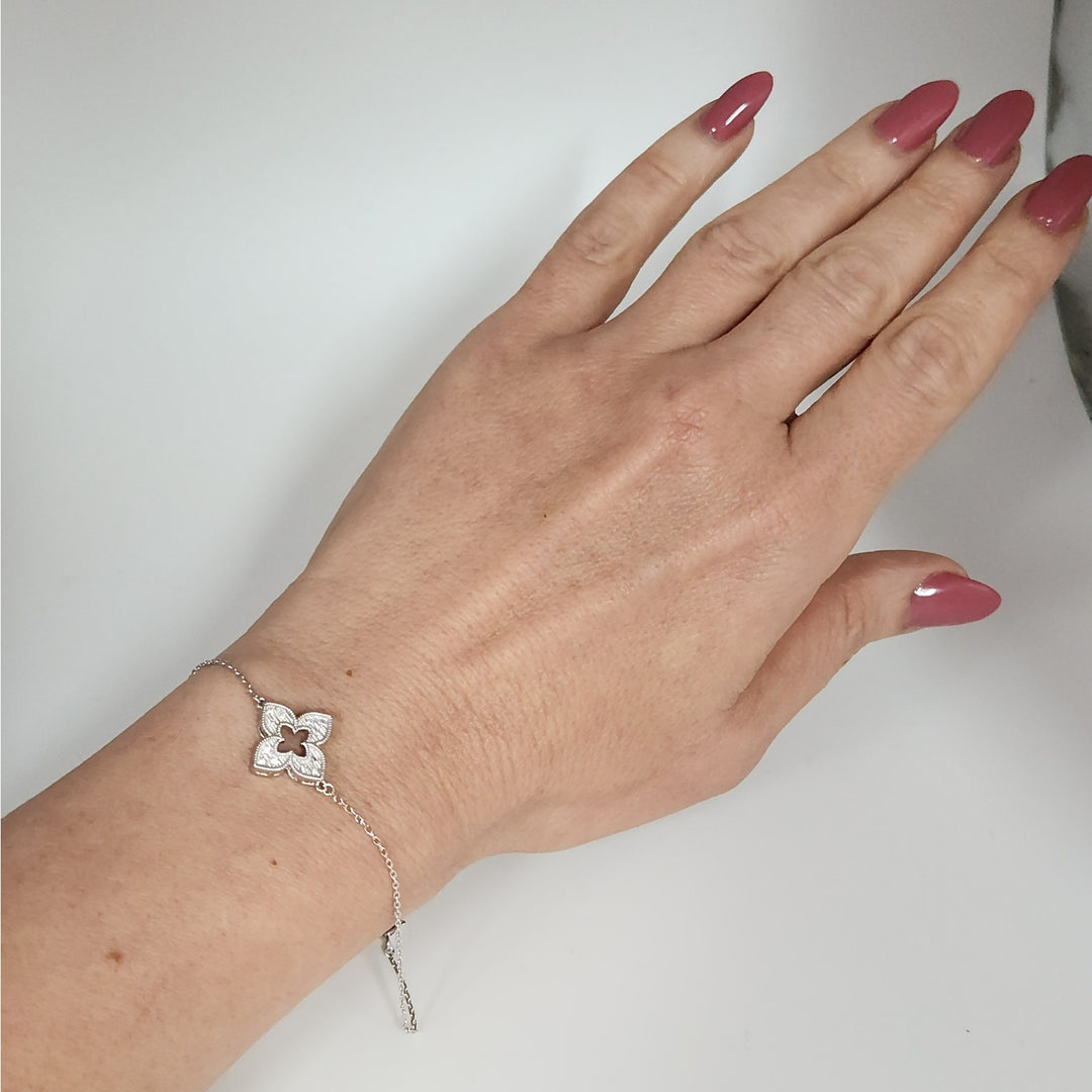 925 Sterling Silver Flower Bracelet 7.5"