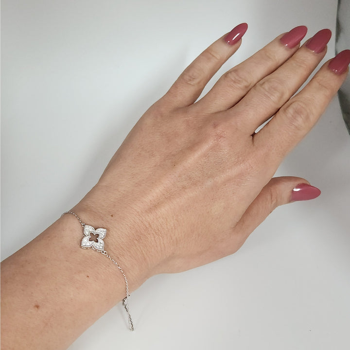 925 Sterling Silver Flower Bracelet 7.5"