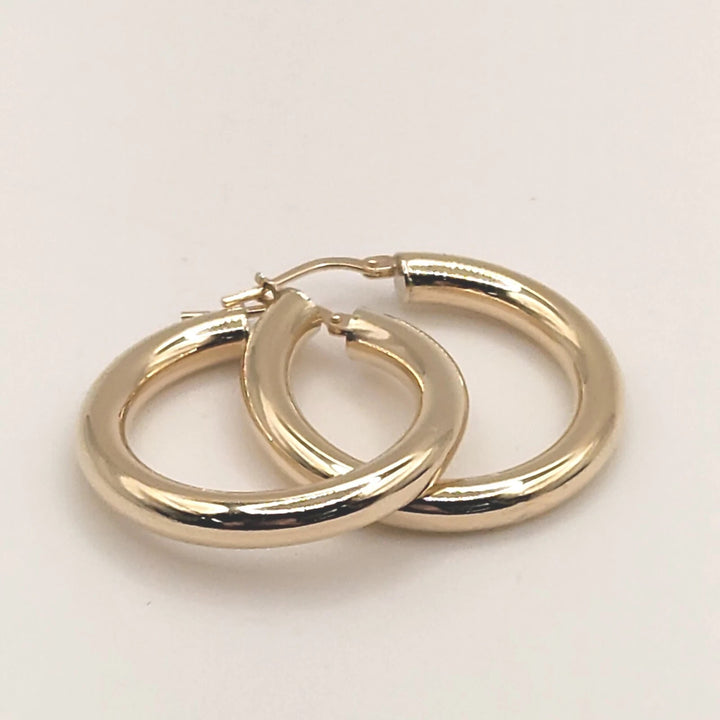 14K YELLOW GOLD HOOP EARRINGS