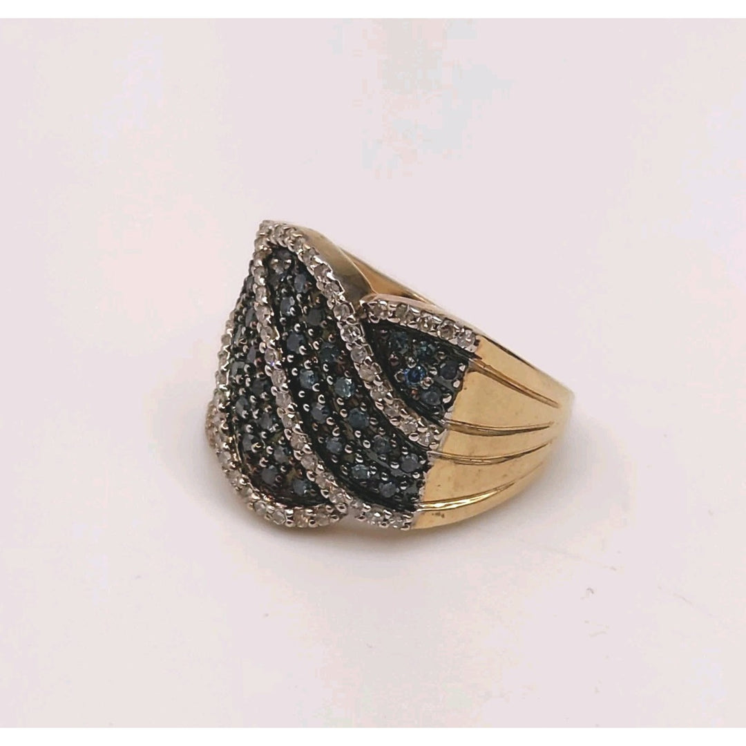 Vintage 10k Yellow Gold Blue And White Diamond Ring Size 6.75