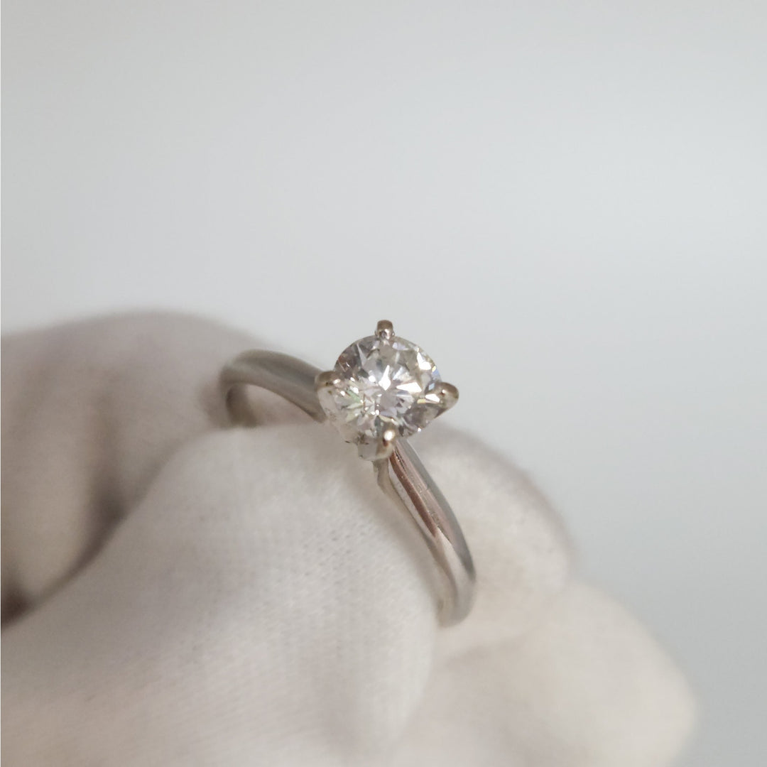 Classic Elegant Setting 14k White Gold 0.65 CT  Natural Diamond Solitaire Ring