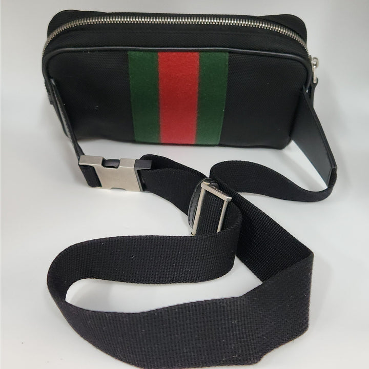 Authentic Gucci Cross Body Bag Green Red Techno Canvas Belt