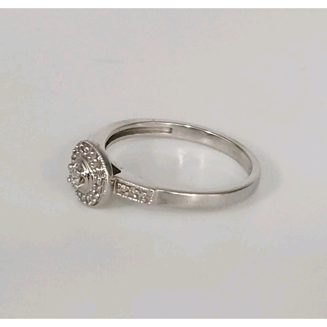 10k White Gold And Diamonds Princess Ring Size 6.5