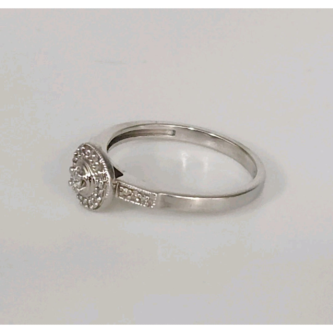 10k White Gold And Diamonds Princess Ring Size 6.5