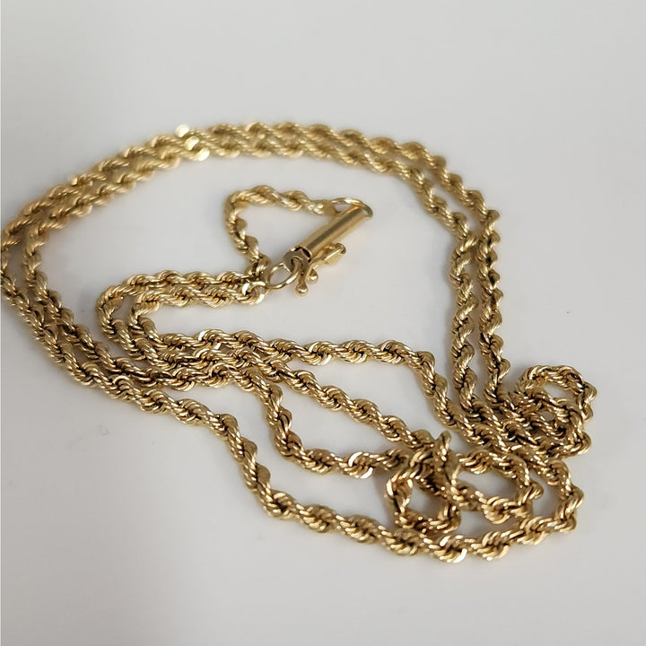 14k Yellow Gold Rope Chain Necklace 20-in Classic Twist Link, Secure Barrel Clasp