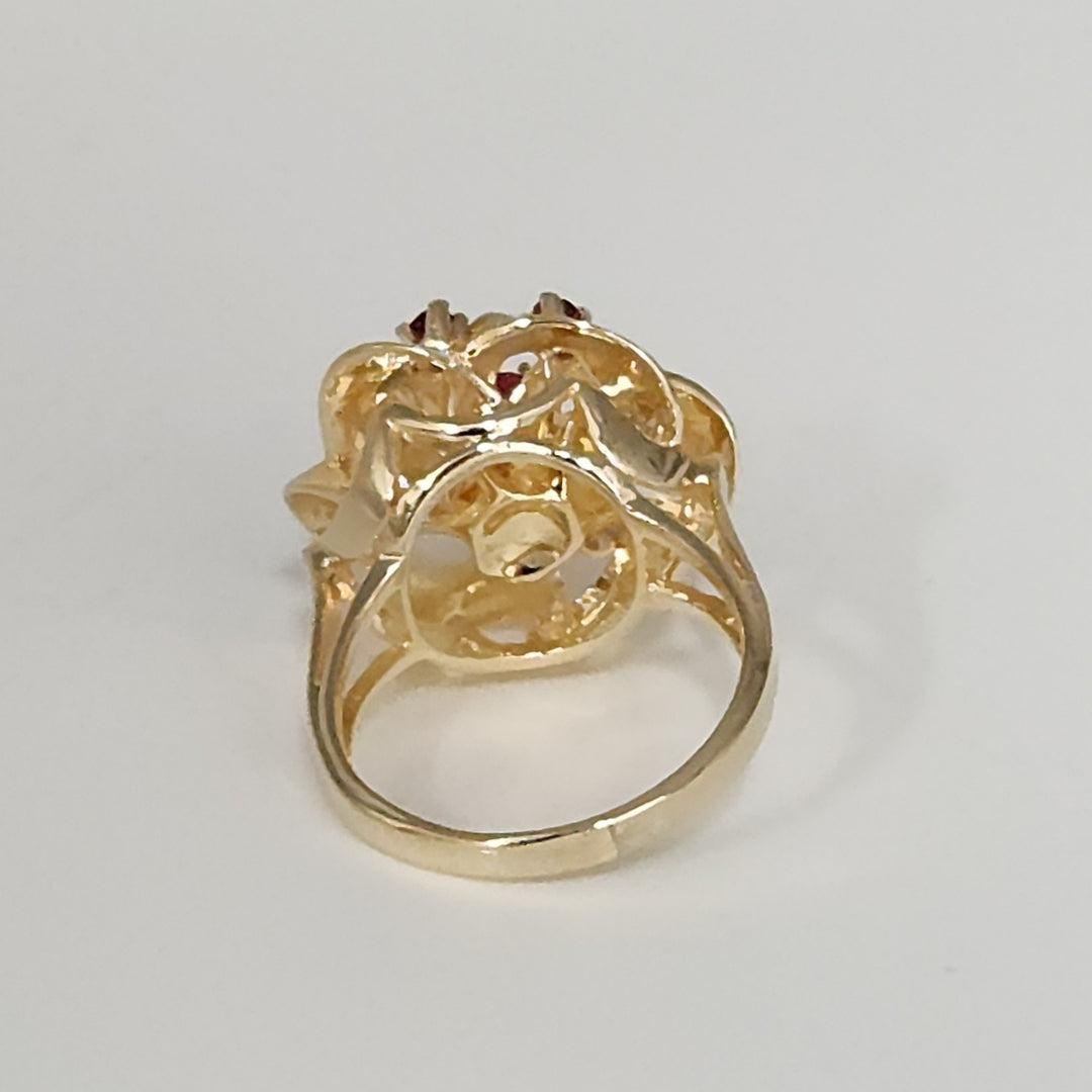 14k Yellow Gold Natural Ruby Stunning Floral Design Ring Size 6.5