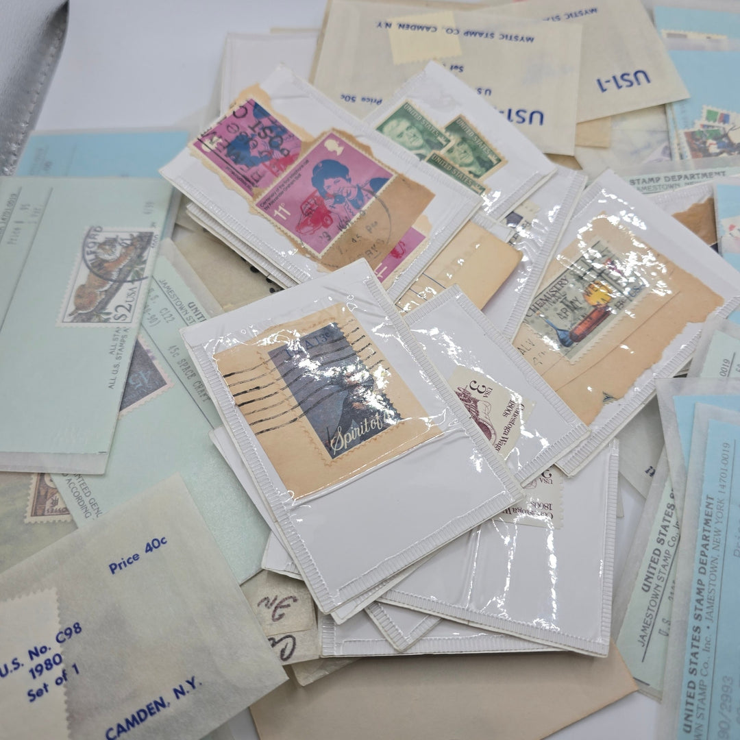 Large Mixed Lot of Vintage U.S. & Foreign Postage Stamps – Unsearched Collection