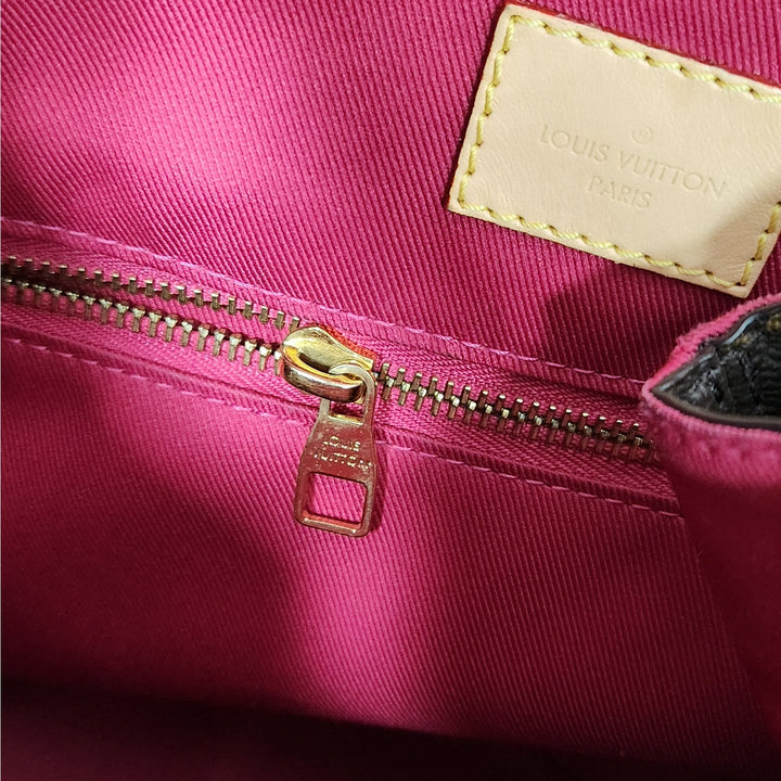 Louis Vuitton Monogram Canvas Shoulder Bag