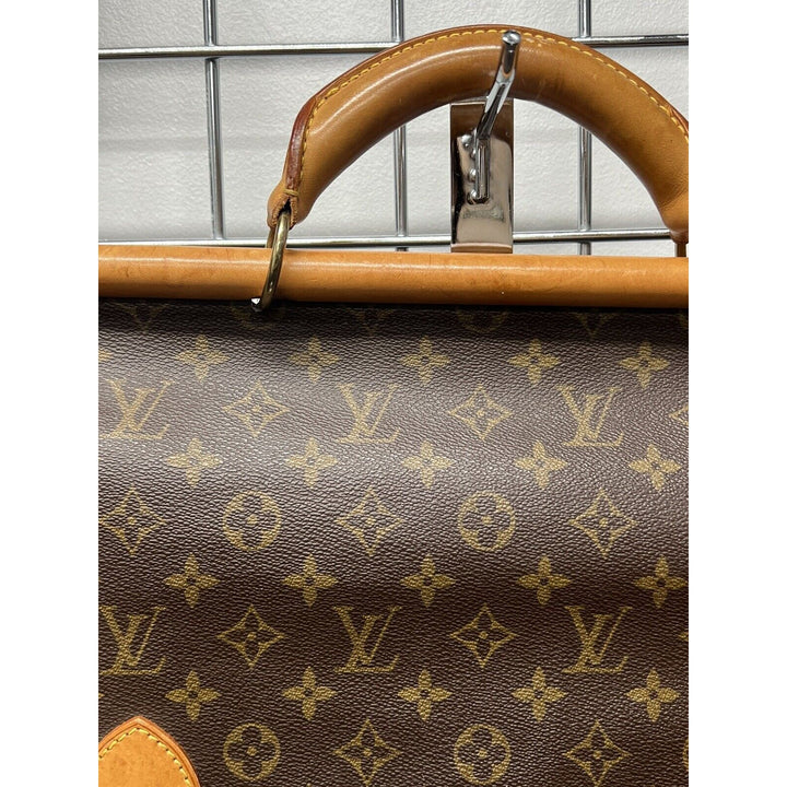 Louis-Vuitton vintage bags Monogram Sac Chasse 2 Way Travel Handbag