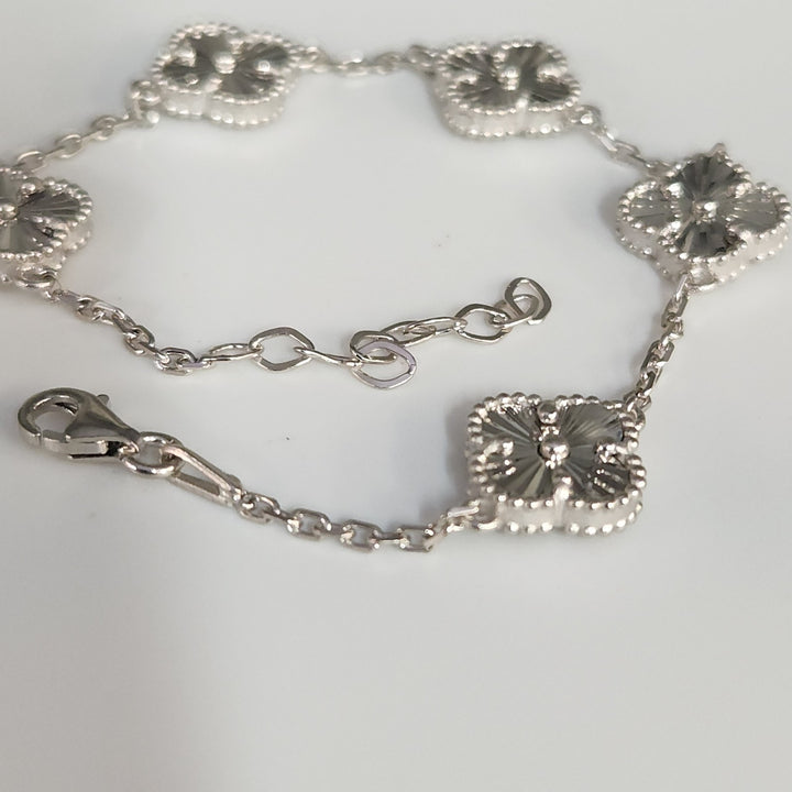 Fashion 925 Silver Textured Blossom Bracelet 8"