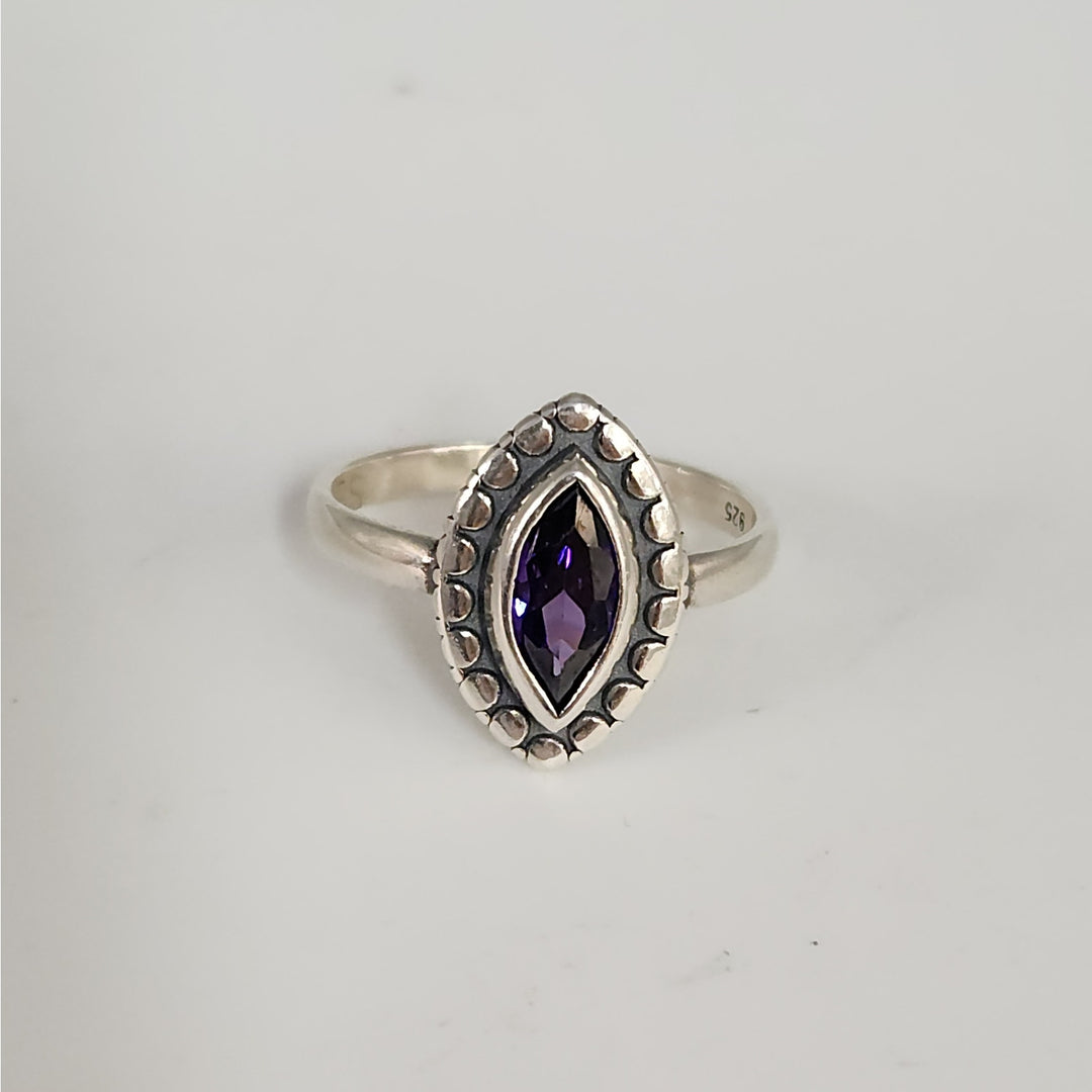 925 Sterling Silver Marquise Amethyst Ring size 8.75