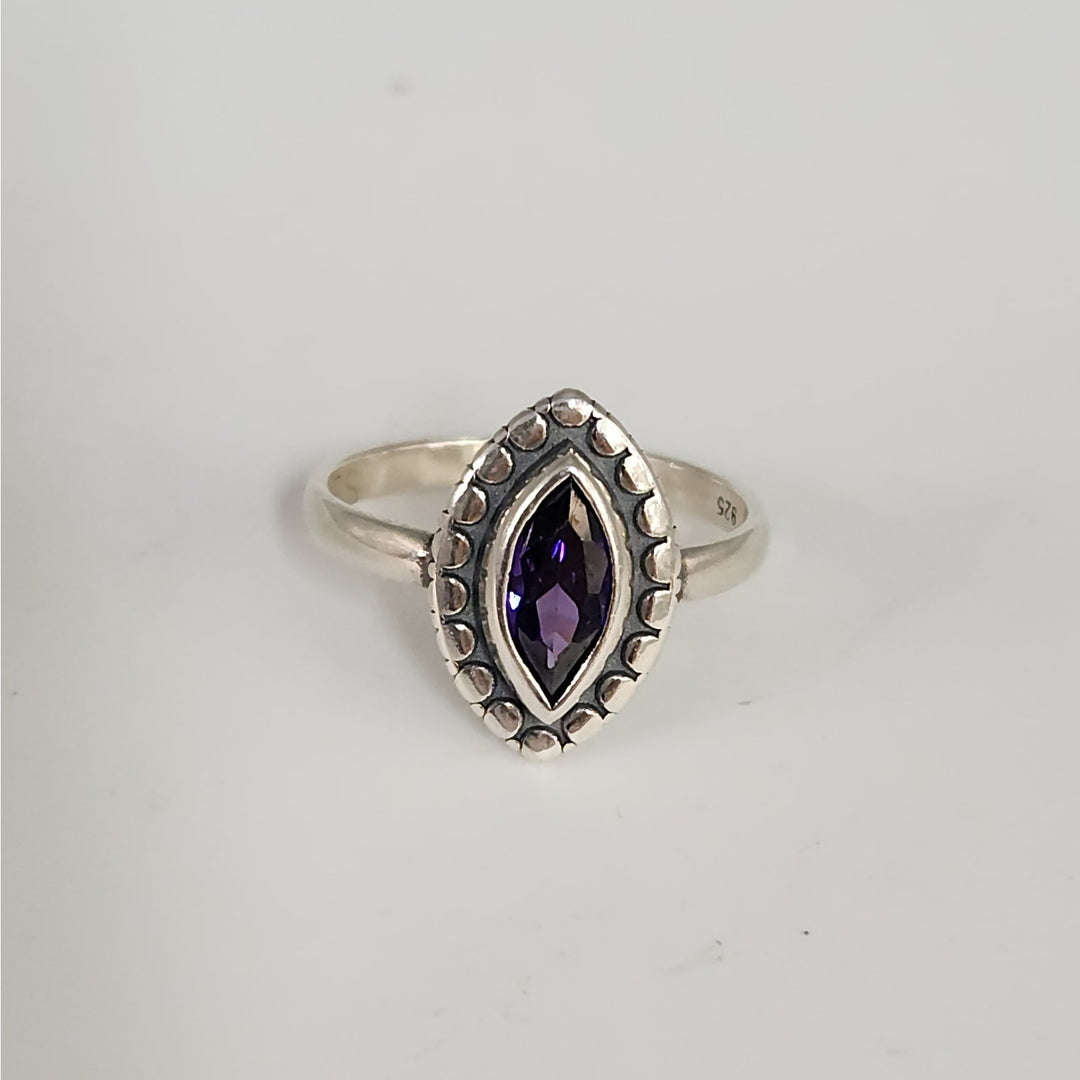 925 Sterling Silver Marquise Amethyst Ring size 8.75