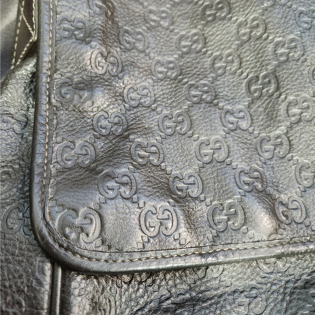 Gucci Brown Guccissima Leather Messenger Bag/Crossbody bag Embossed GG Monogram