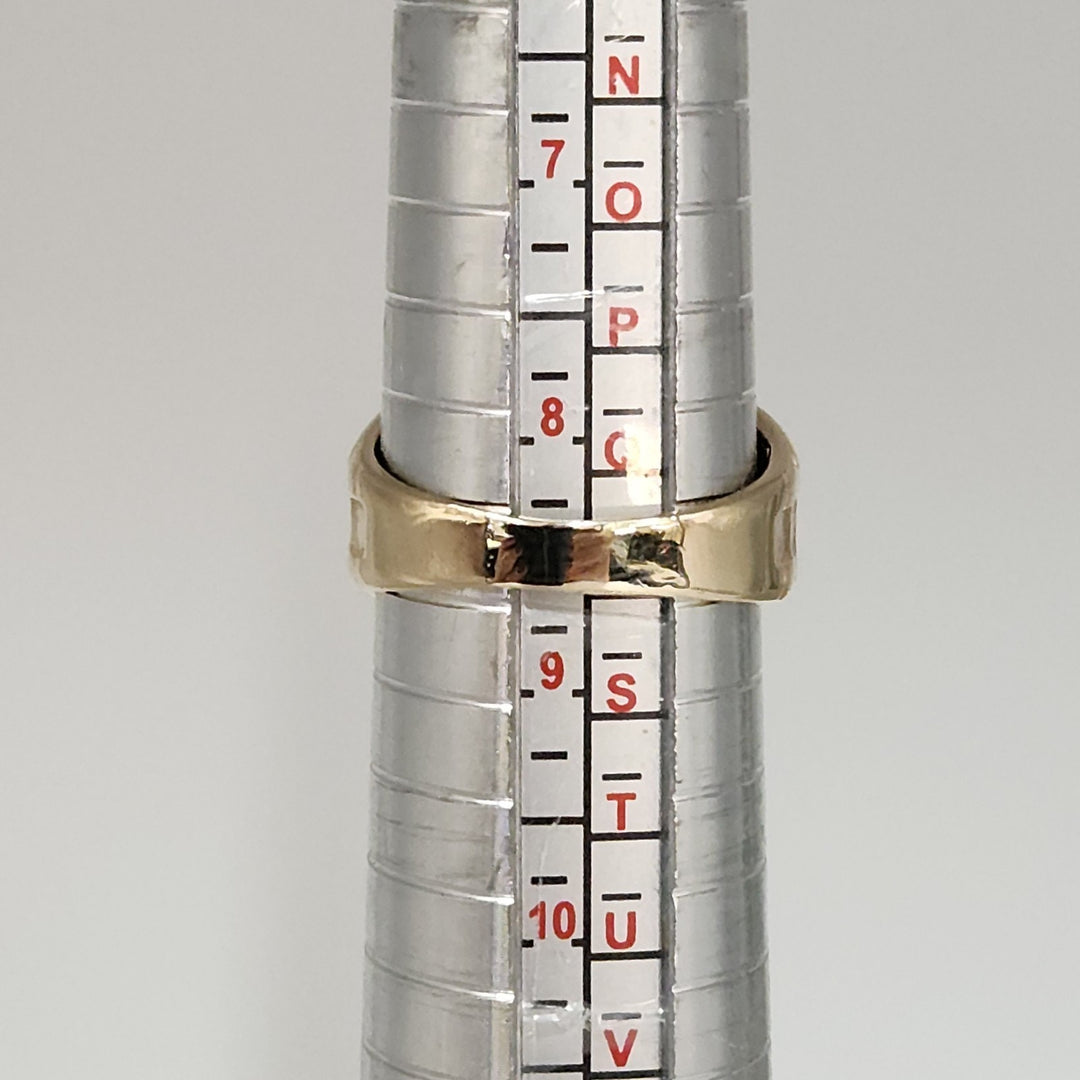 10k Yellow Gold Diamond Ring Size 8.5