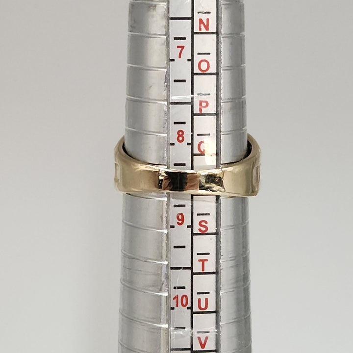 10k Yellow Gold Diamond Ring Size 8.5