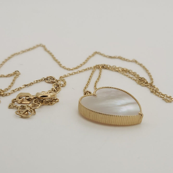 14k Yellow Gold Mother Of Pearl Heart Pendant Necklace 18"