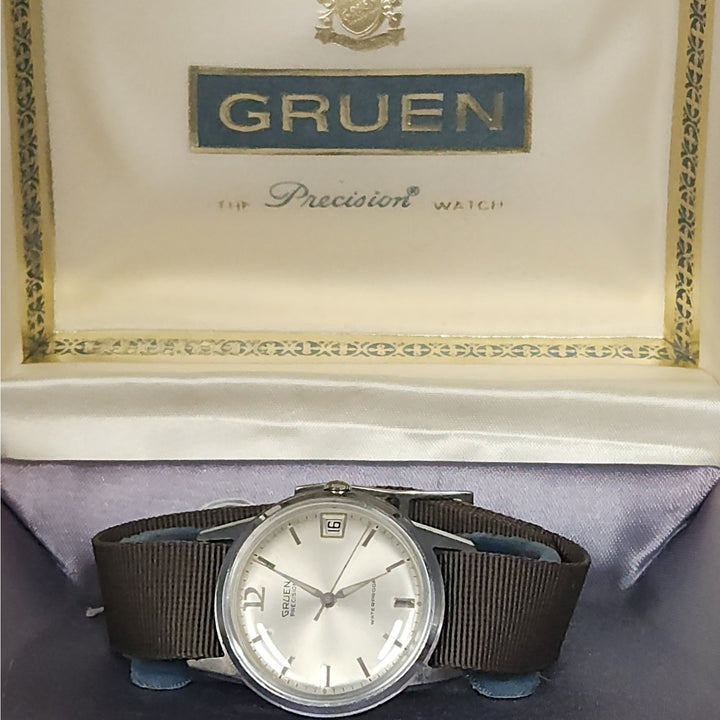 Vintage Gruen Precision Men's wrist watch Date 12 o'clock w/Original Box