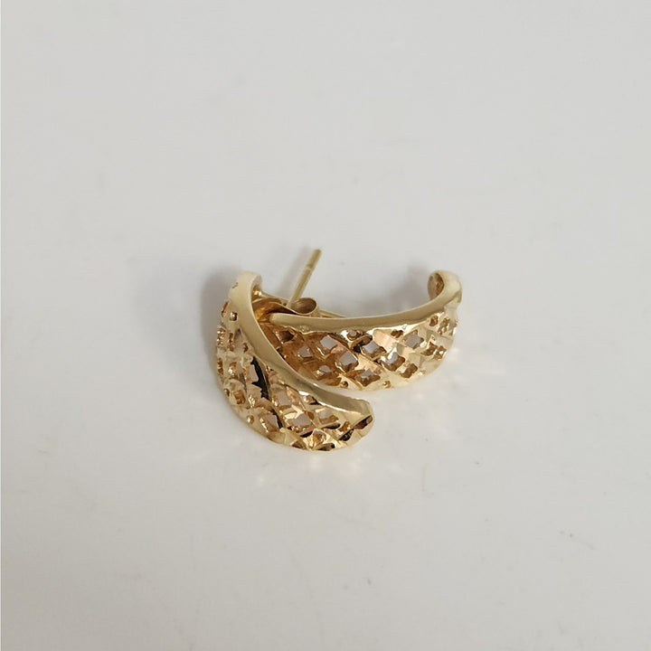 14k Yellow Gold Diamond -Cut Lattice half hope Earrings