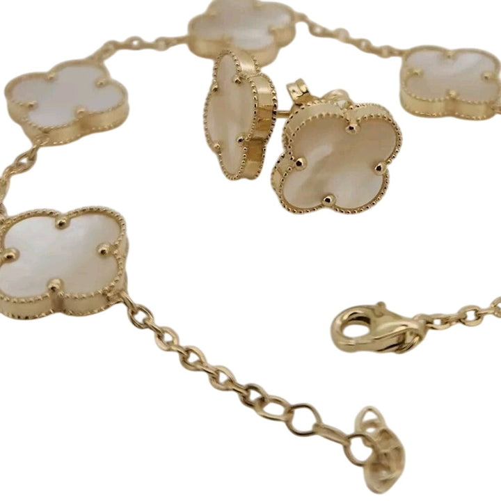 14k Yellow Gold Set Of Mother Of Pearl Flowers Bracelet 7.5" And Earrings