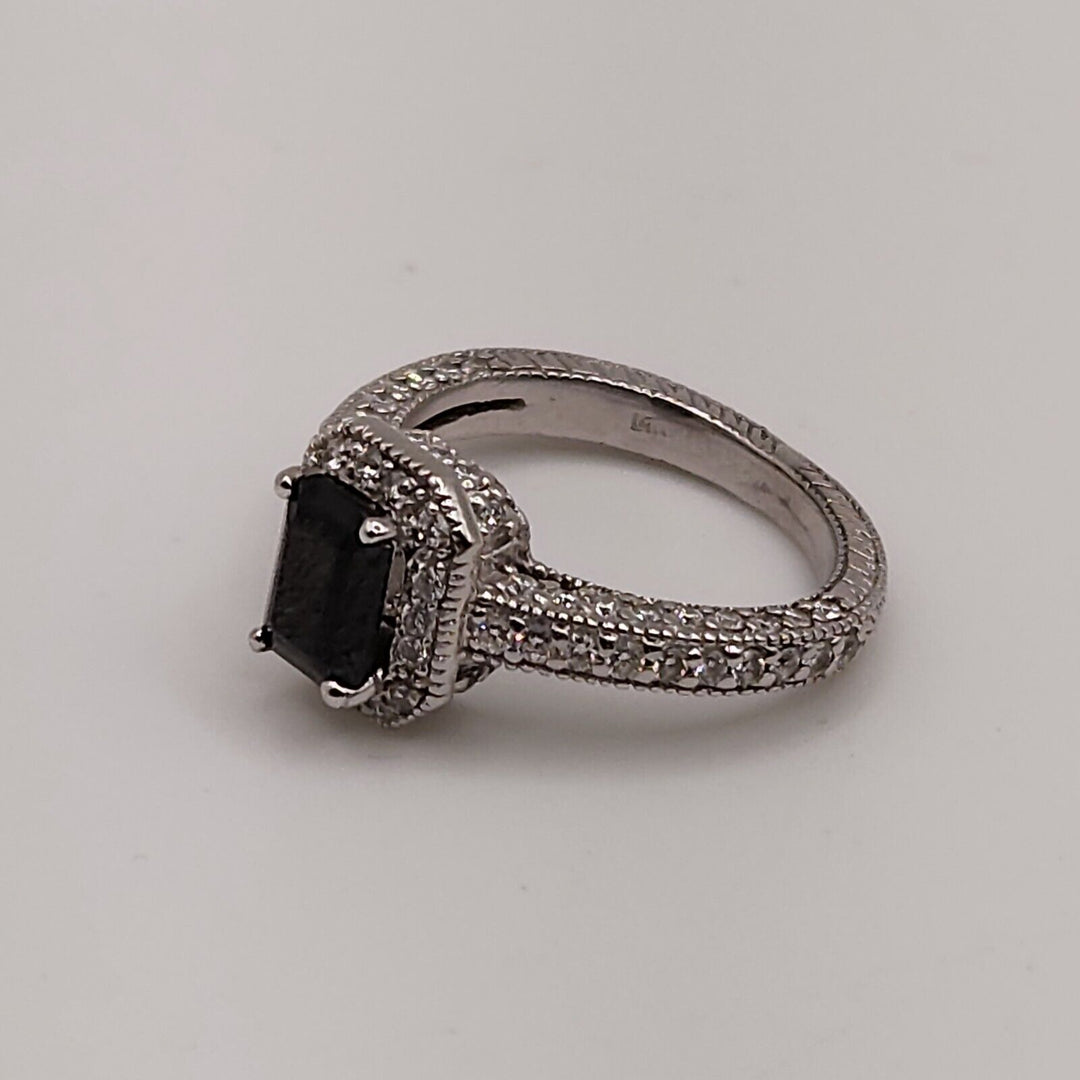 14k white Gold Onyx And Diamond Ring Size 5, 5.7g