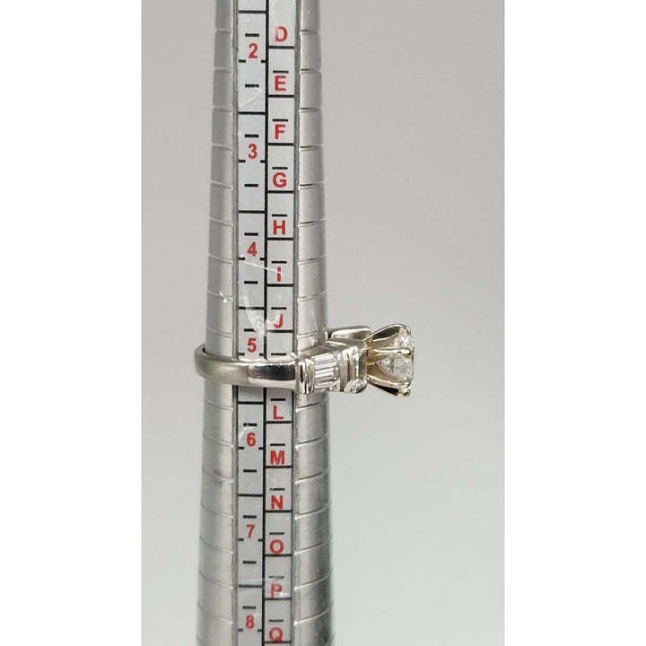 Platinum Lab Grown Round Diamond Solitaire Ring IGI Brilliant 2.01 Carat Vs2