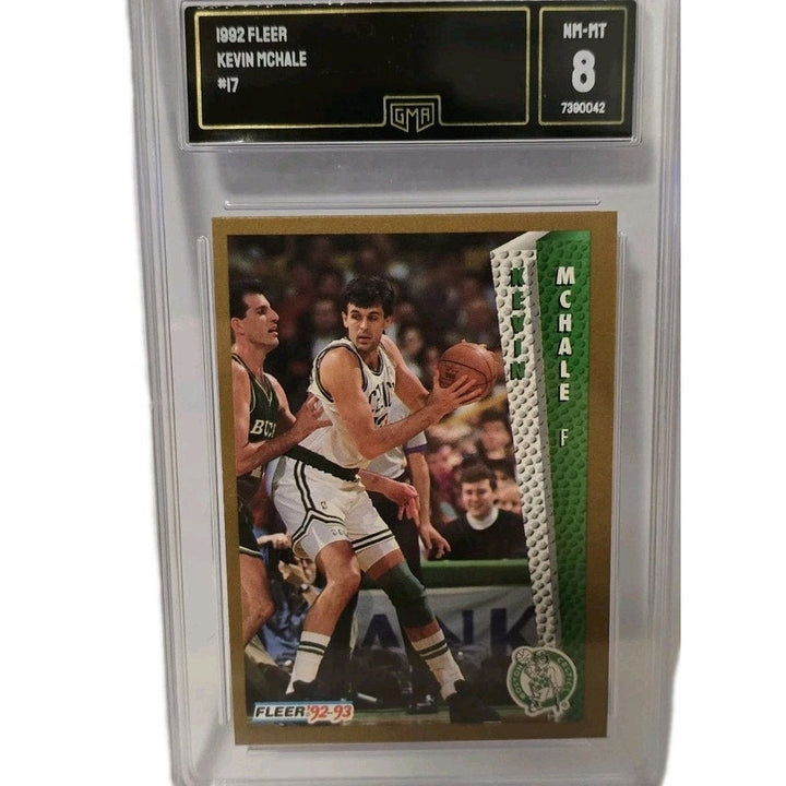 1992 FLEER #17 Kevin McHale Boston Celtics HOF GMA 8.5