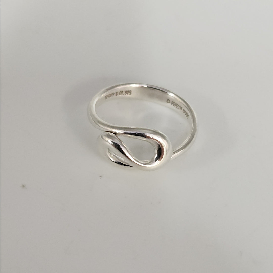 Tiffany & Co. Elsa Peretti Sterling Silver Open Teardrop Snake Ring Size 6.5 With Box And Pouch