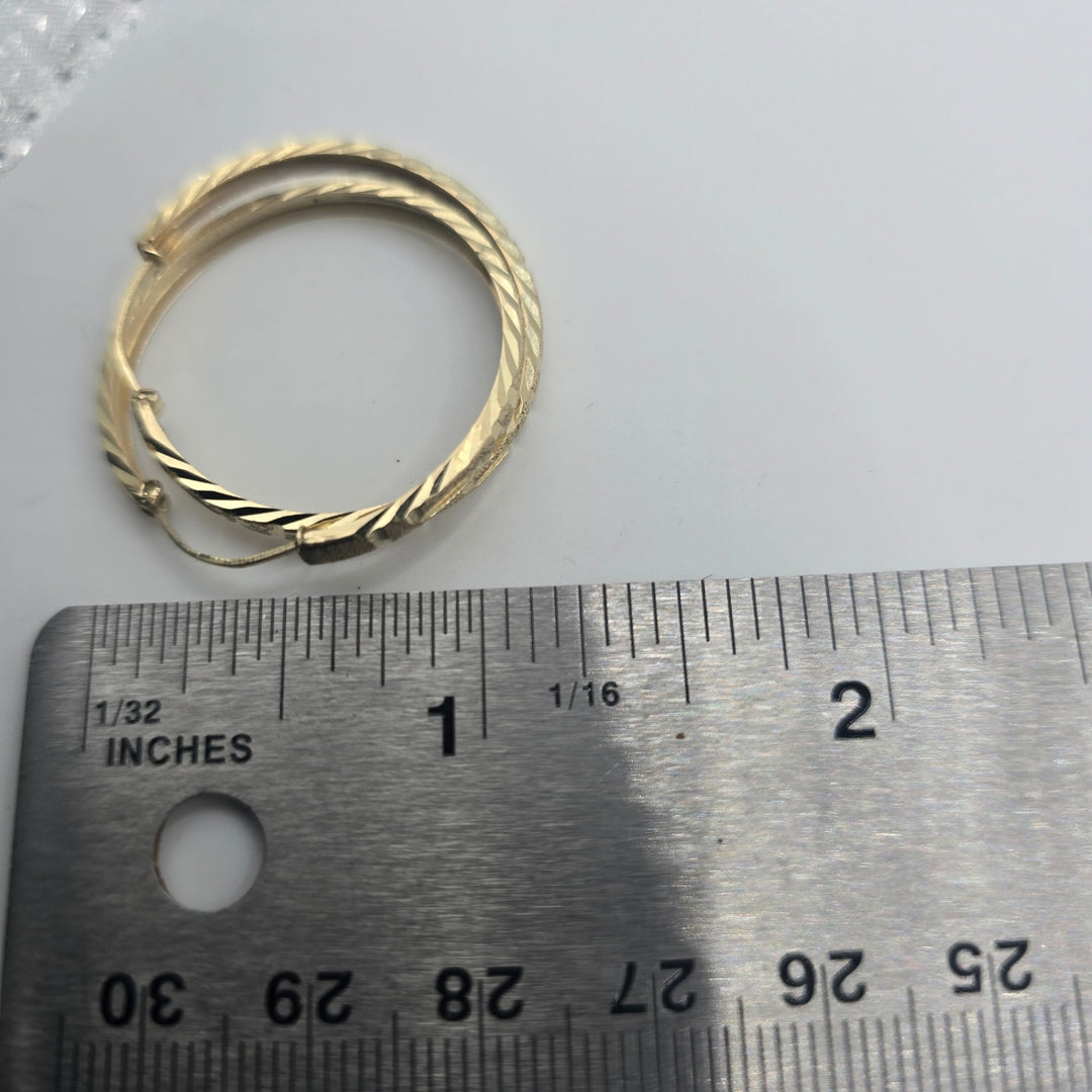 14K Yellow Gold Diamond-Cut Hoop Earrings 2.2g Approx. 1.25"