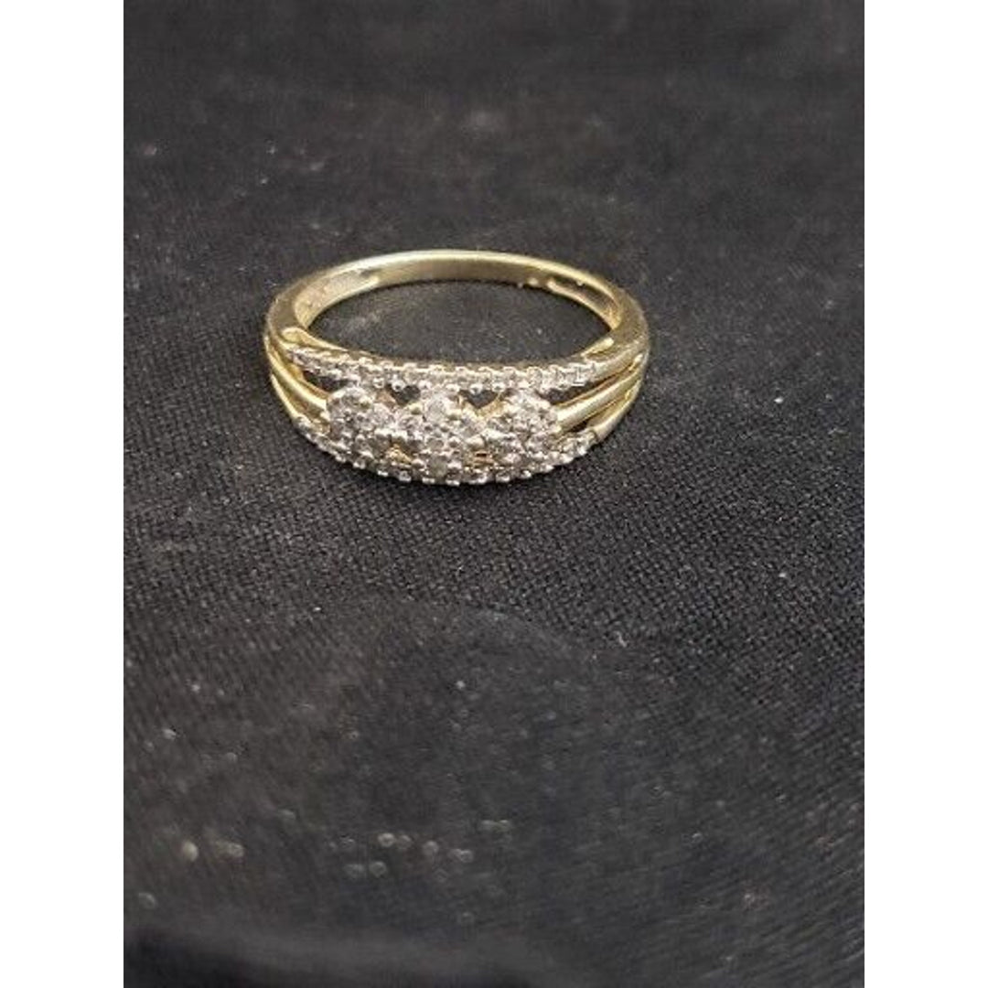 10k Yellow Gold triple row Diamond With 2g Of Gold Size 7