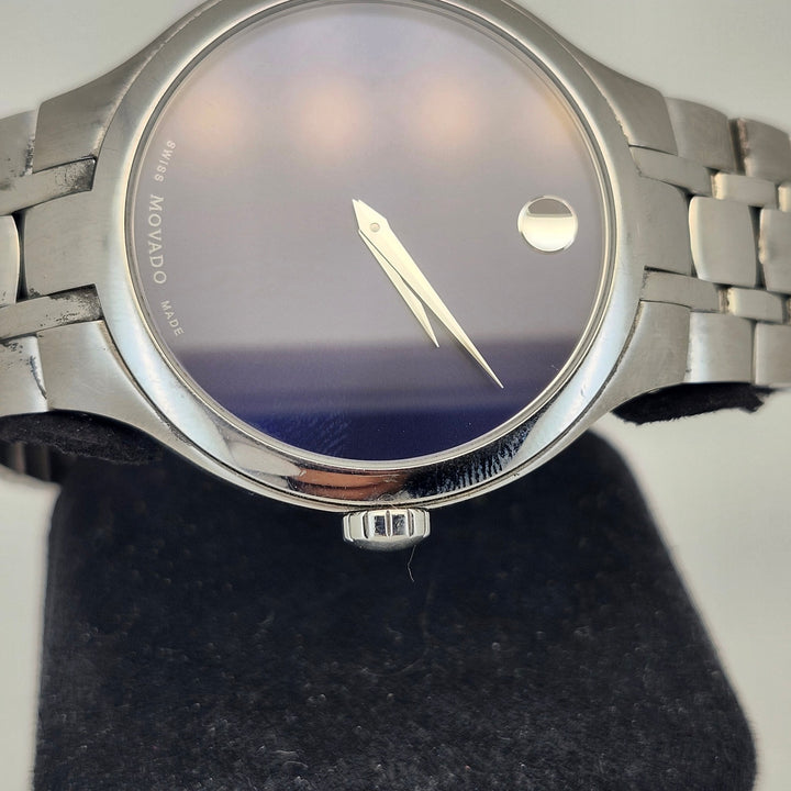 Movado Museum Sapphire Crystal Steel Link Bracelet Watch ref 01.1.14.1085
