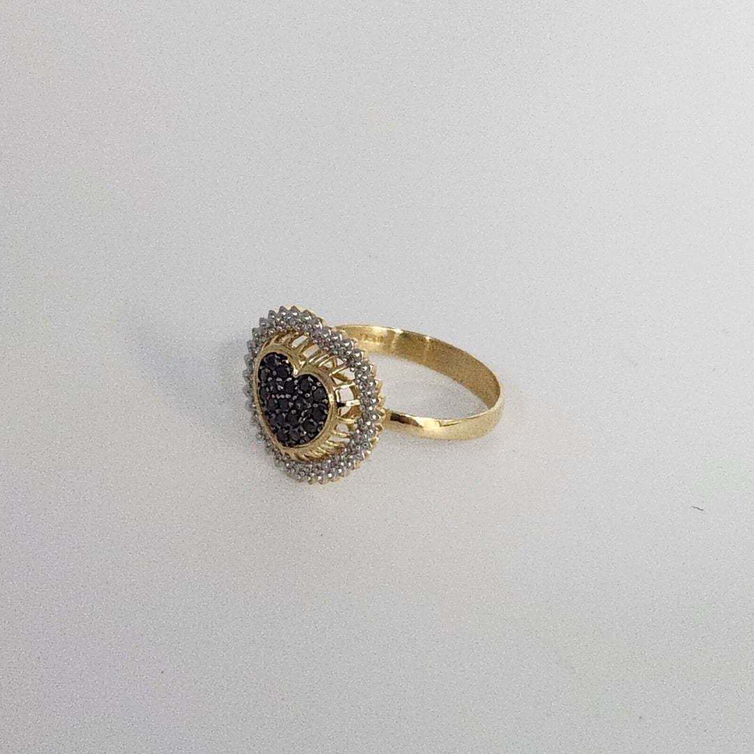18k Yellow Gold Black &White Diamonds Heart Ring Size 7.25