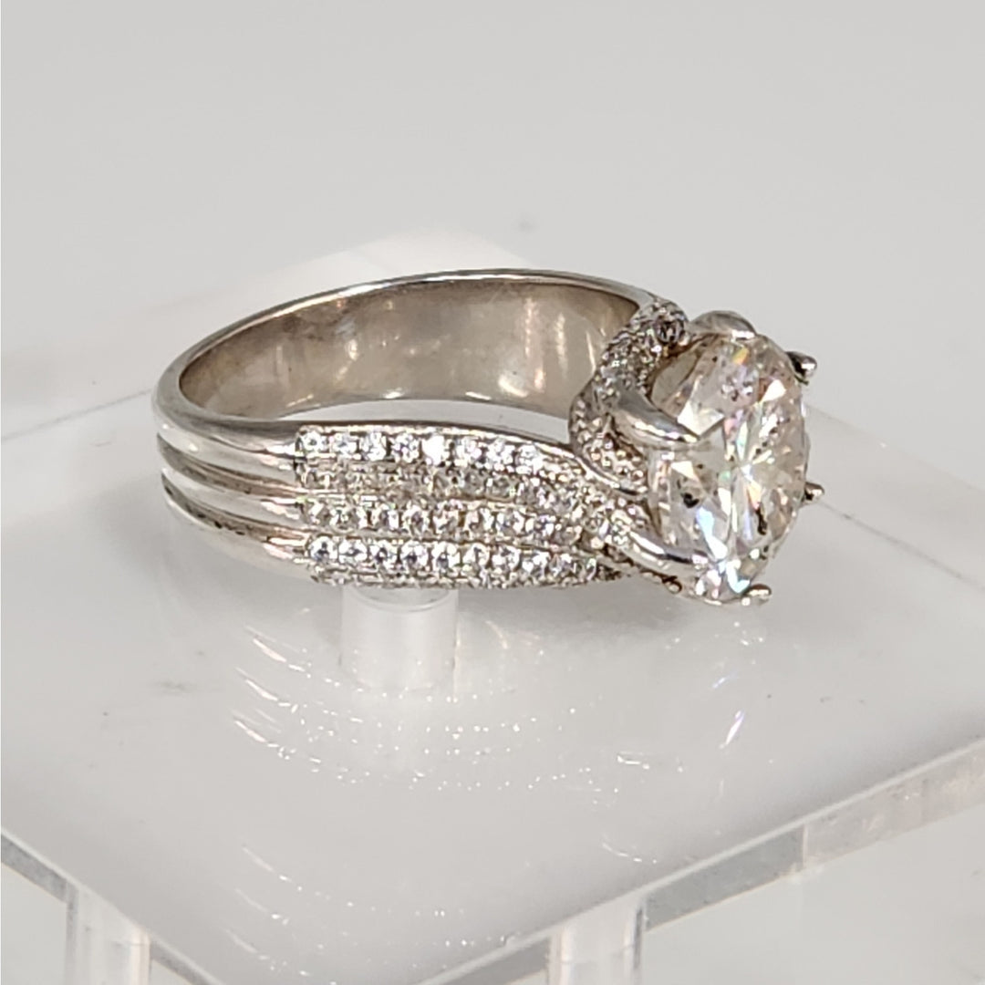 5.00 CT GRA Certified D VVS1 Round Moissanite Pav'e Ring 925 Sterling Silver