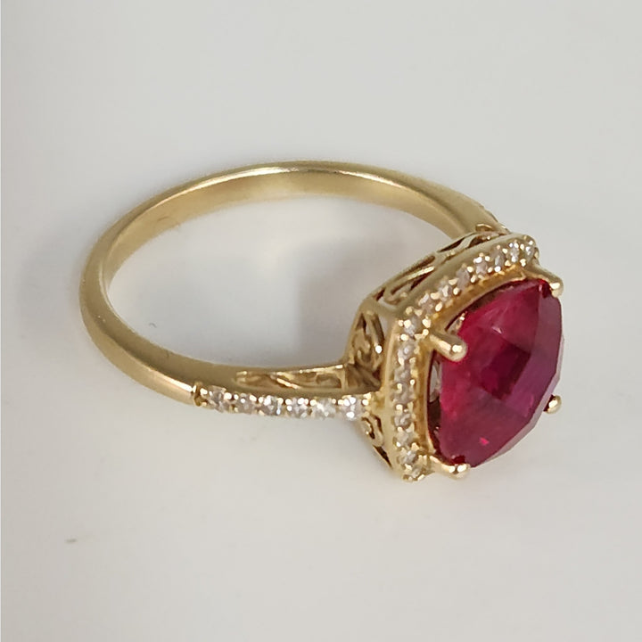 Vintage 14k Cushion Cut Ruby & Diamond Halo  Ring size 6.75