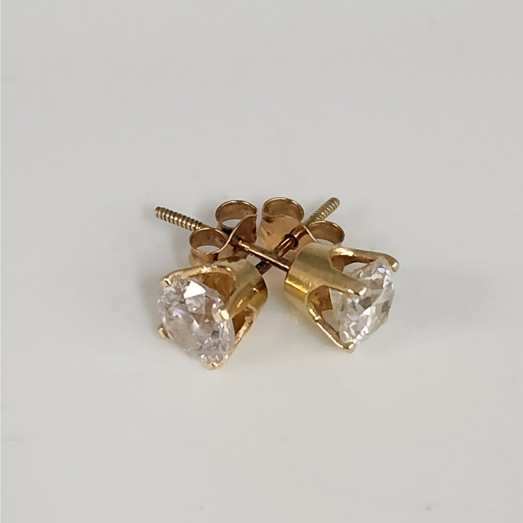 14k Yellow Gold Round Diamond Stud Earrings 1CTW (0.5 CT Each) Solitaire