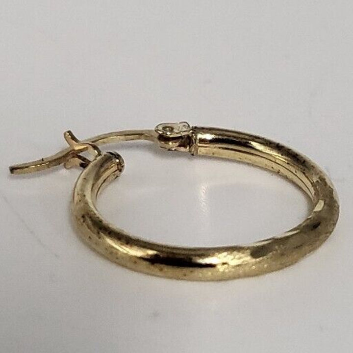 14k Engraved Gold Hoop Earrings With 1.7g Of Gold