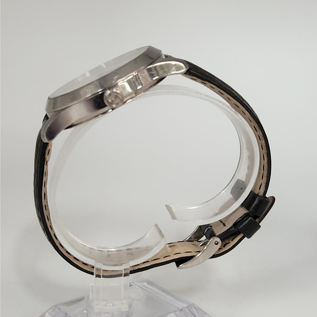 38mm Gucci GG 126.4 Quartz Hologram Watch