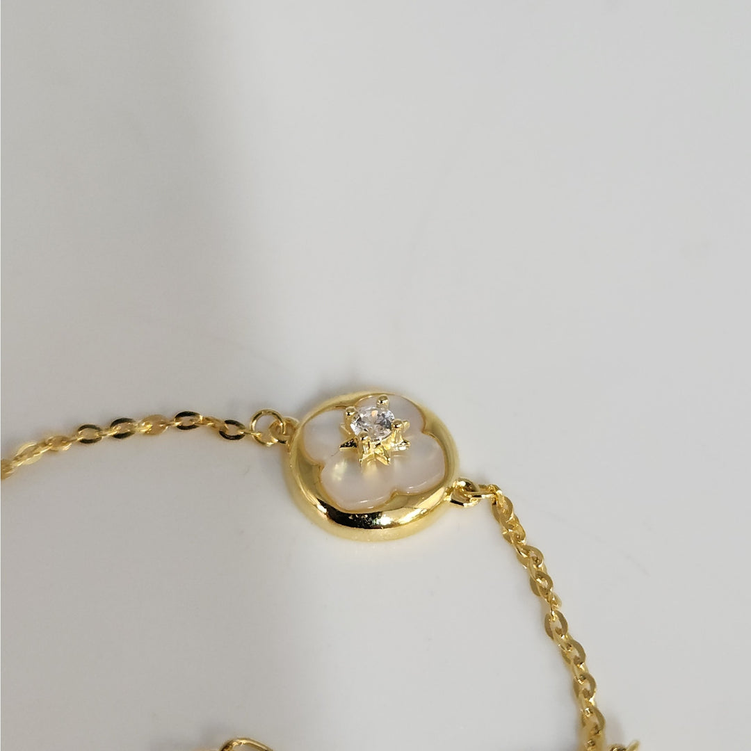 Princess 925 Sterling Silver Gold -Tone mother of Pearl Flower bracelet 7.5"