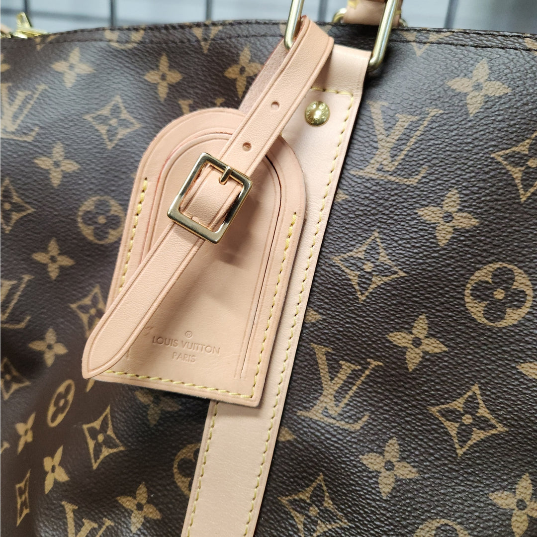 Louis Vuitton Monogram Canvas Bandouliere Travel Bag