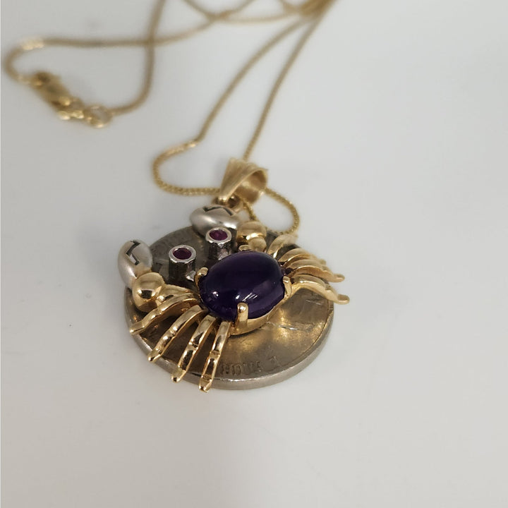 10K Yellow Gold Crab Pendant with purple Cabochon Pink Stone Accents with necklace 18"