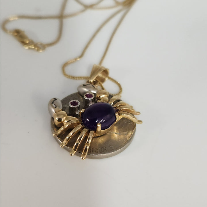 10K Yellow Gold Crab Pendant with purple Cabochon Pink Stone Accents with necklace 18"