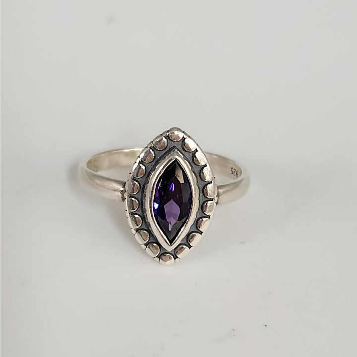 925 Sterling Silver Marquise Amethyst Ring size 8.75