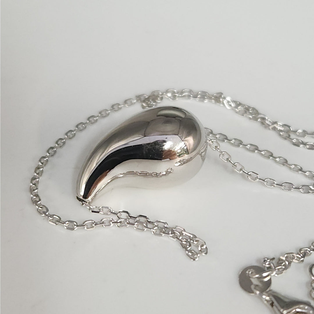 925 Sterling Silver Teardrop Pendant Necklace
