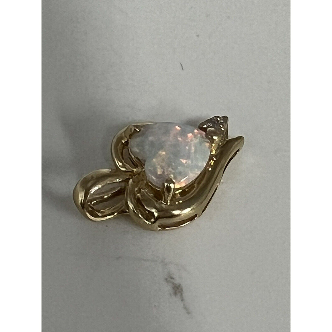 10k Yellow Gold Heart Shaped Opal And Diamond Pendant