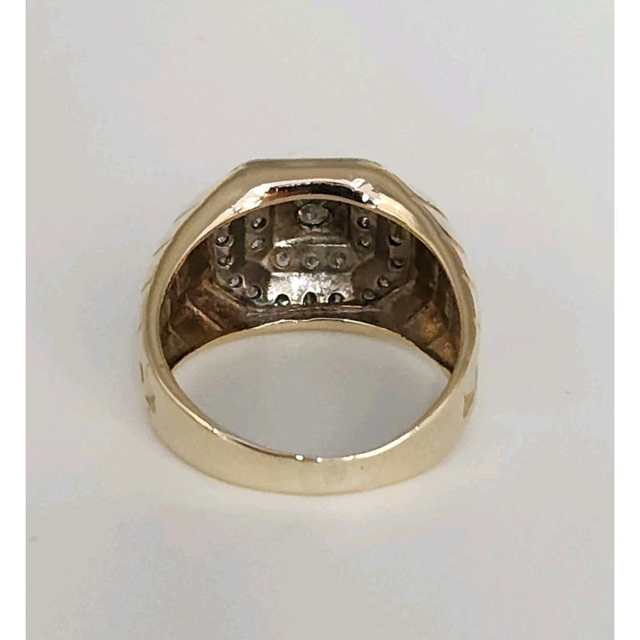 10k Yellow Gold Diamond Ring Size 8.5