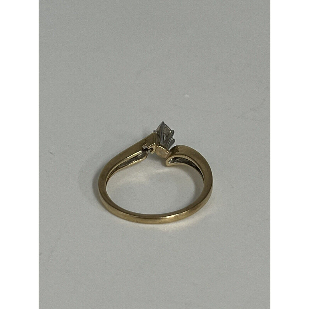 10k Yellow Gold Diamond Ring 2.3g, Size 7