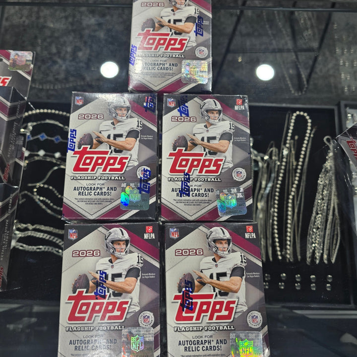 2026 Topps Flagship Football NFL Trading Cards 8 Sealed Boxes 658 Cards