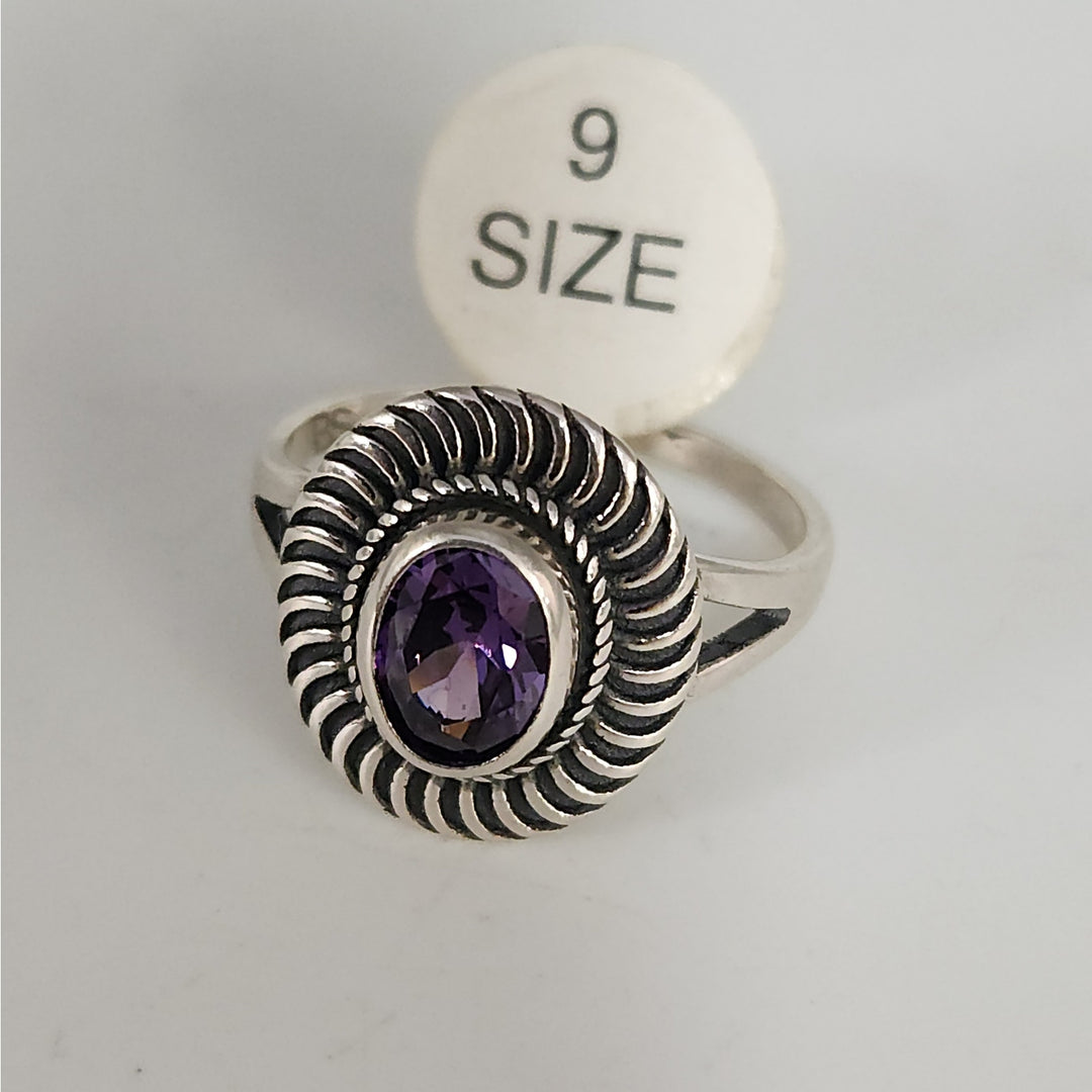 925 Sterling Silver Amethyst Oval -cut Vintage Style Ring