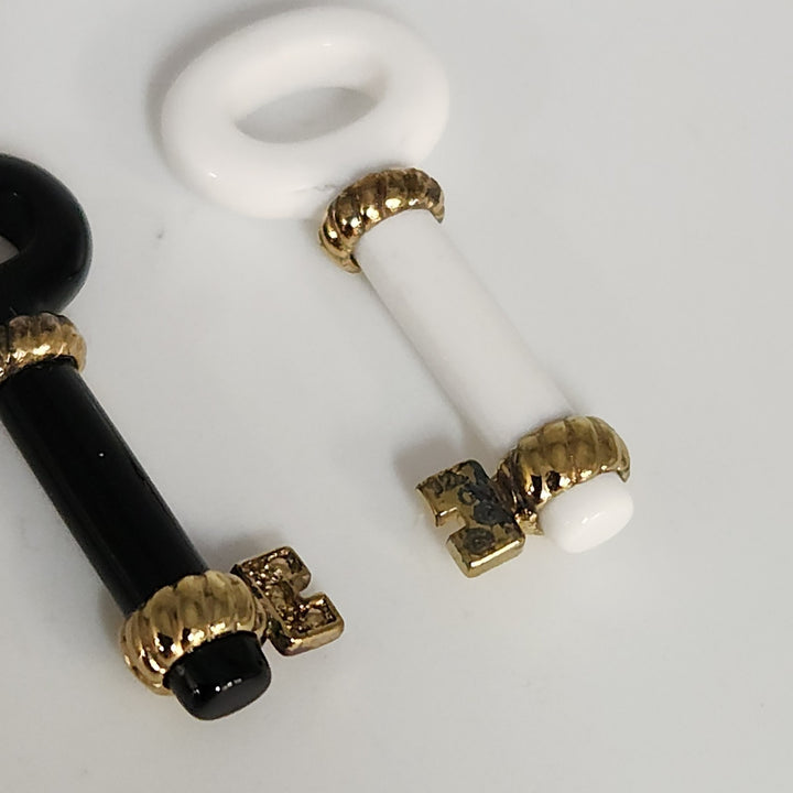 925 Sterling Silver Black And White enamel Key Pendant Set With Gold Tone...