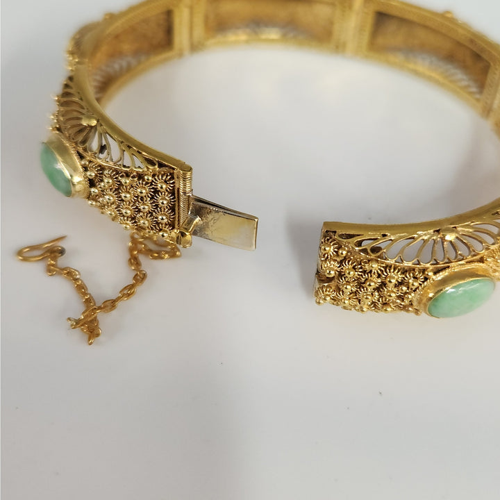 Vintage Natural Jade Gold-Plated Sterling Silver Filigree Hinged Bangle Bracelet