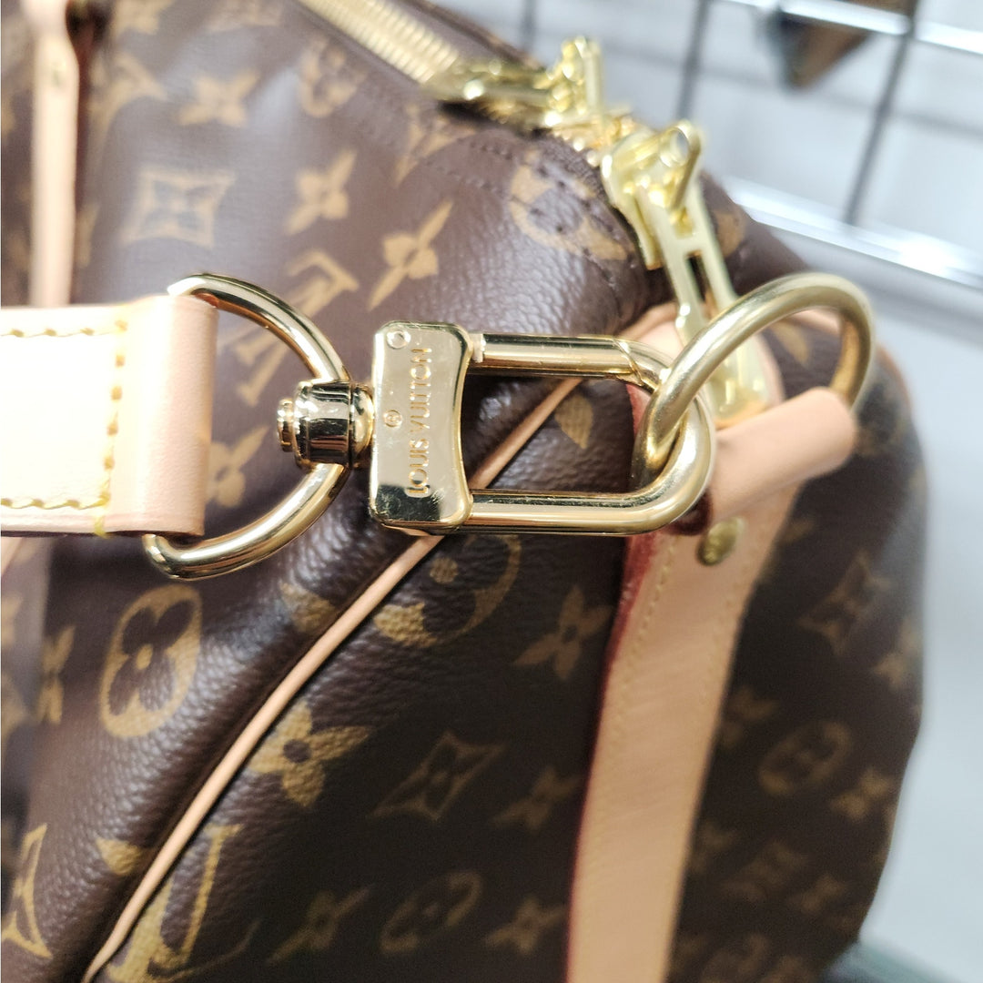 Louis Vuitton Monogram Canvas Bandouliere Travel Bag